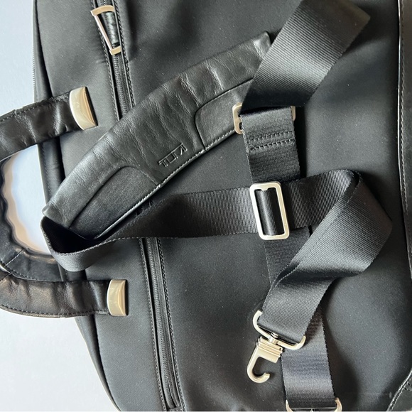 TUMI 2947D Black leather nylon Briefcase Bag Mens Flaws - Picture 5 of 16